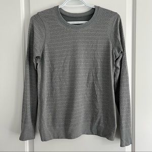 Lululemon Swiftly Tech long sleeve Breathe, SZ 6